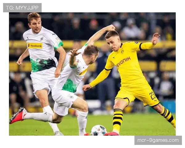 门兴格拉德巴赫2-0战胜对手,零封场次领跑德甲,防守体系再获赞誉。